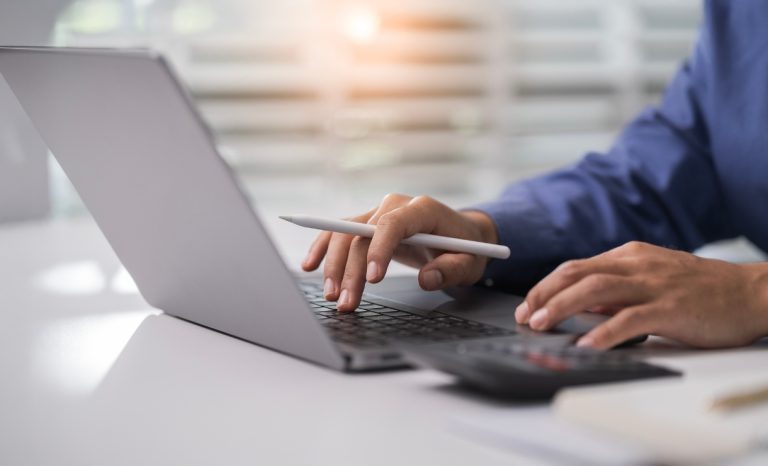 Esquema de capitalización de intereses en préstamos convertibles y su impacto fiscal en startups